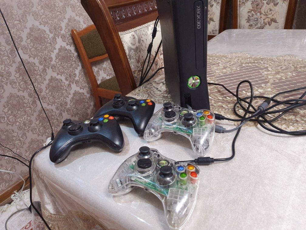 Xbox 360 S сотилади