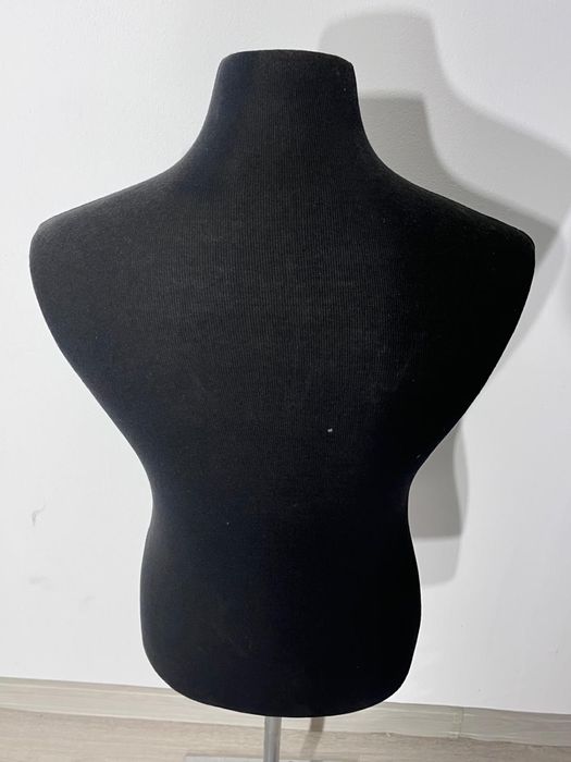 Bust Croitorie Damă Textil Negru Pe Picior Metalic Reglabil; Manechin