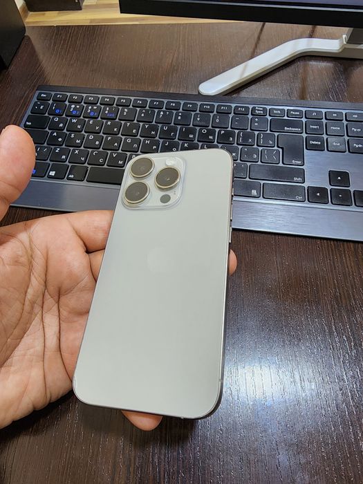 Iphone 15 pro 256 talik