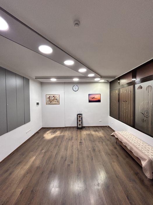 30м2 Офис ориентир метро Космонавтов