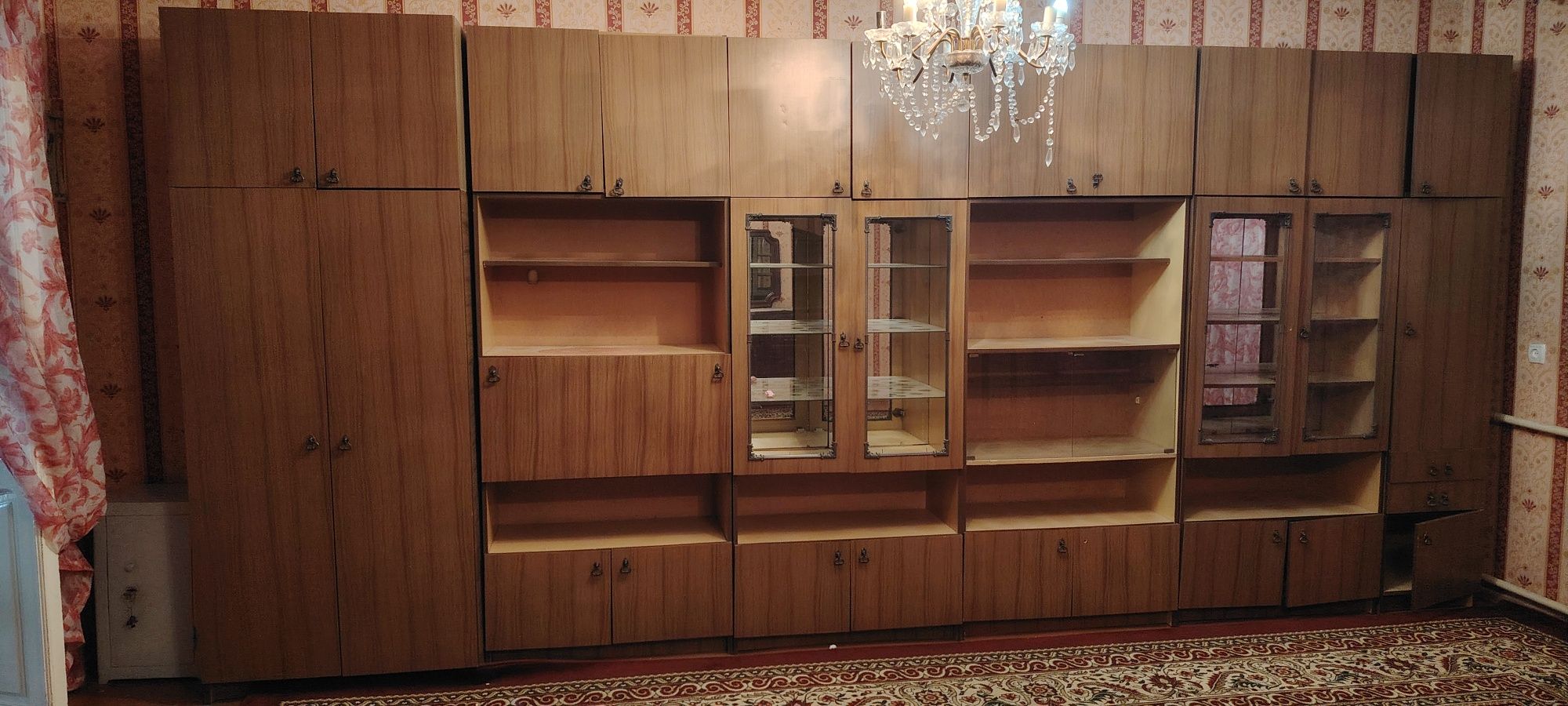 Стенка бу хароши састаяни