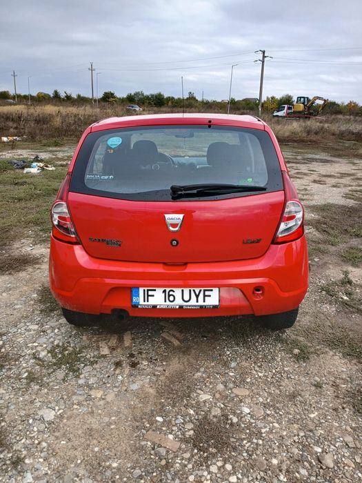 Dacia Sandero 2009 1.2 L benzina Laureat km reali cu carte de service