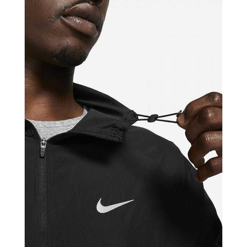 НОВА 100 % оригинална черна ветровка яке суичър NIKE размер L от САЩ