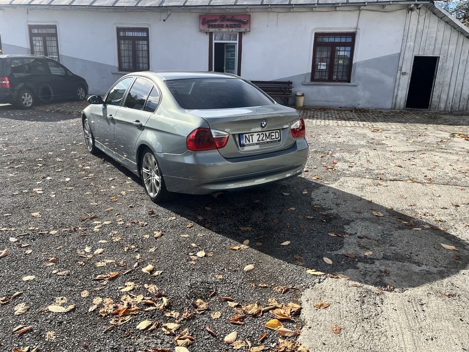Vand BMW E90 320i N46 2006