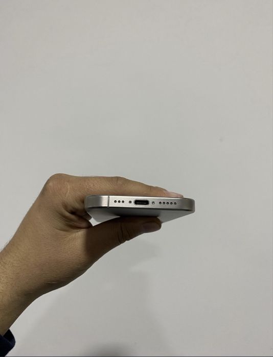 Iphone 15 pro 128 GB