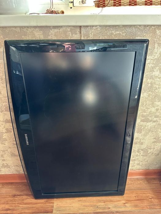 Продам Телевизор Samsung