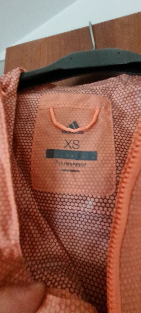 Ветровка Adidas XS размер