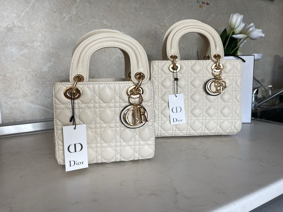 Lady Dior мини цвят екрю