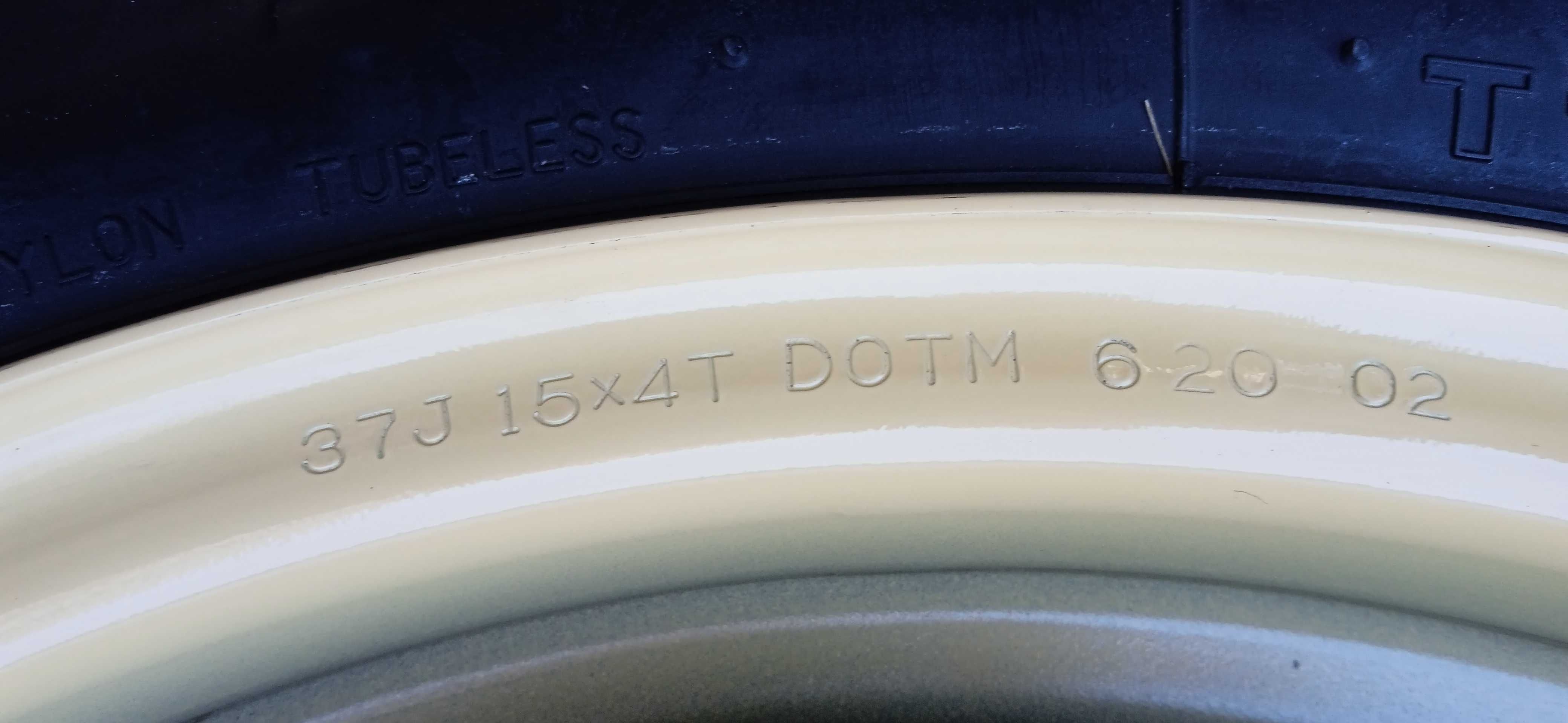 15 цолова резервна гума патерица крик ключ за Хонда 135 90 15  5x114.3
