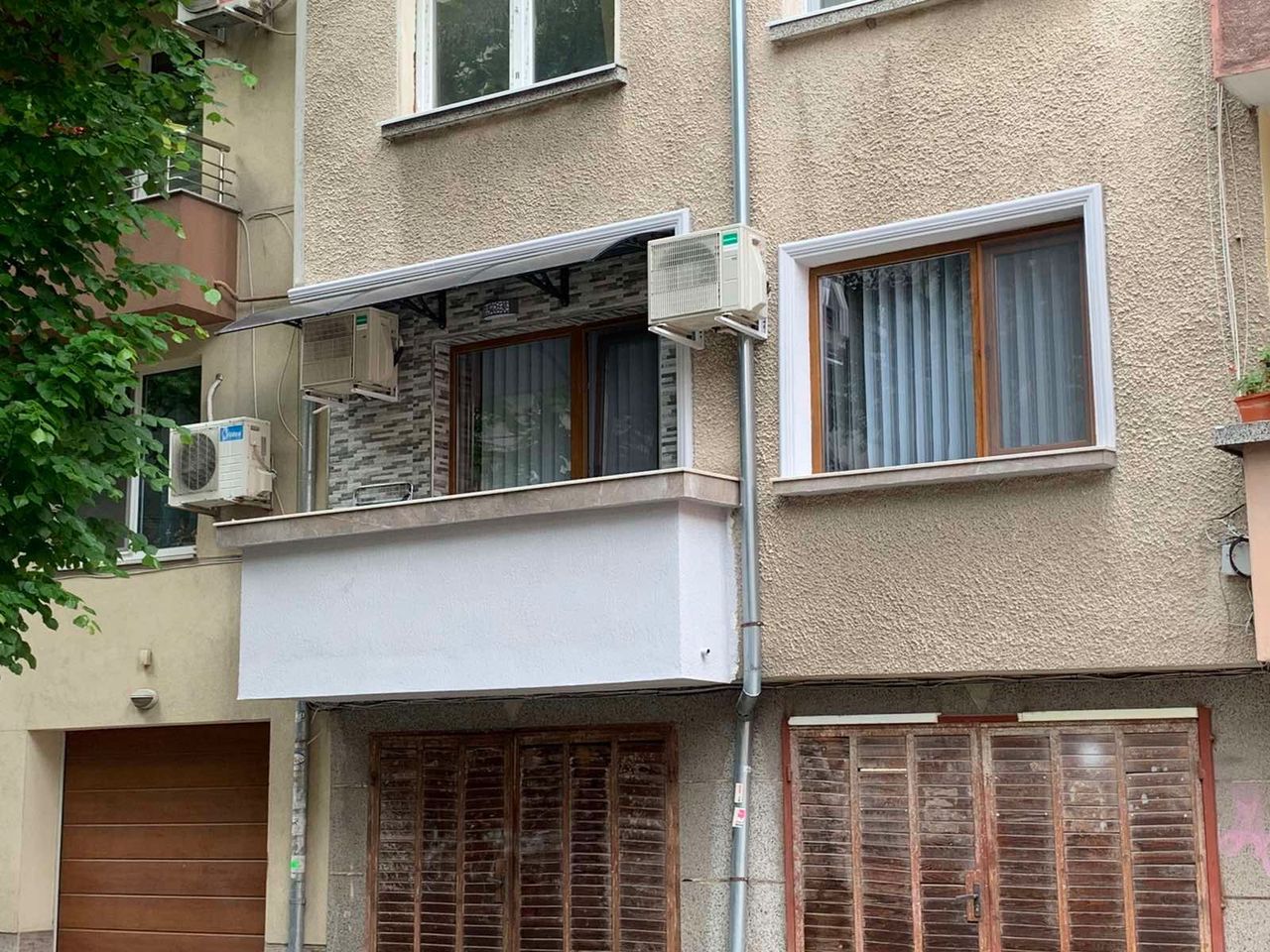 Дава се под наем Двустаен апартамент в Пловдив, Съдийски - 65 кв.м за 586.5 € - Снимка #18