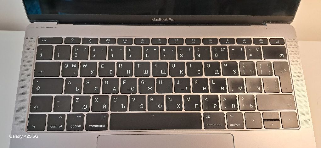 MacBook Pro A1708