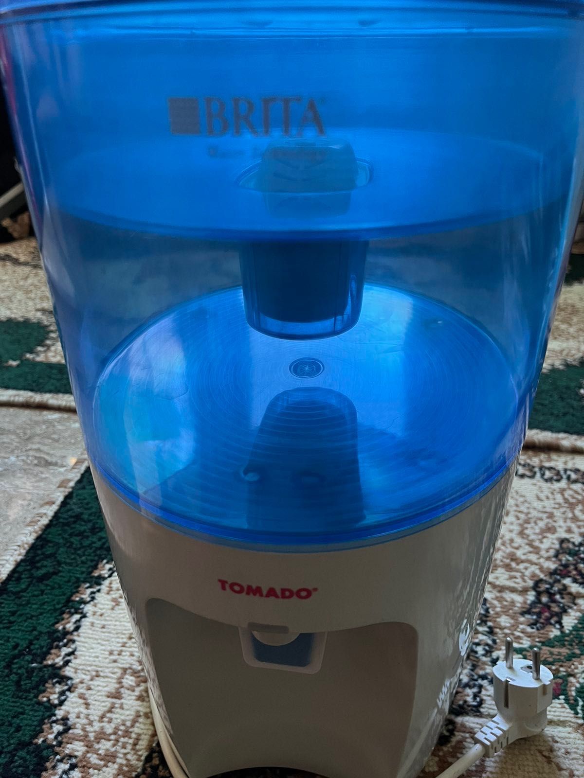 TOMADO охладител за вода с филтър