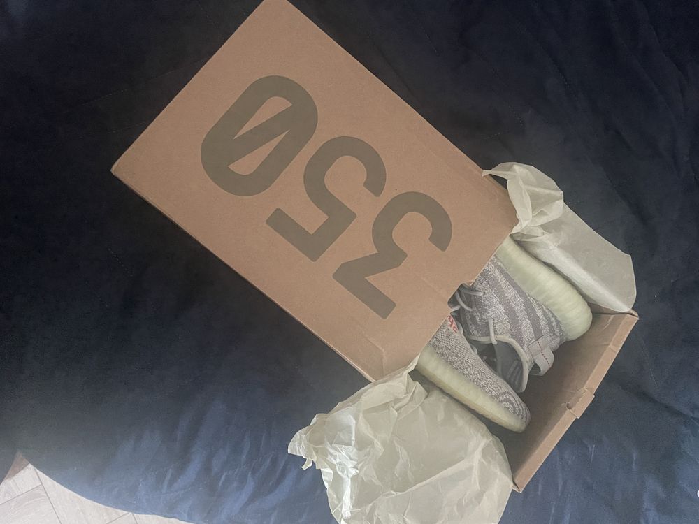 Yeezy 350 “blue tint”