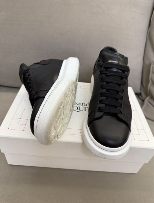 Adidasi Alexander McQueen barbati