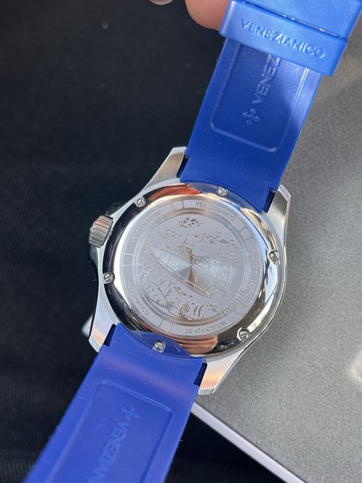 Часовник Venezianico Nereide Lapislazzuli 42mm