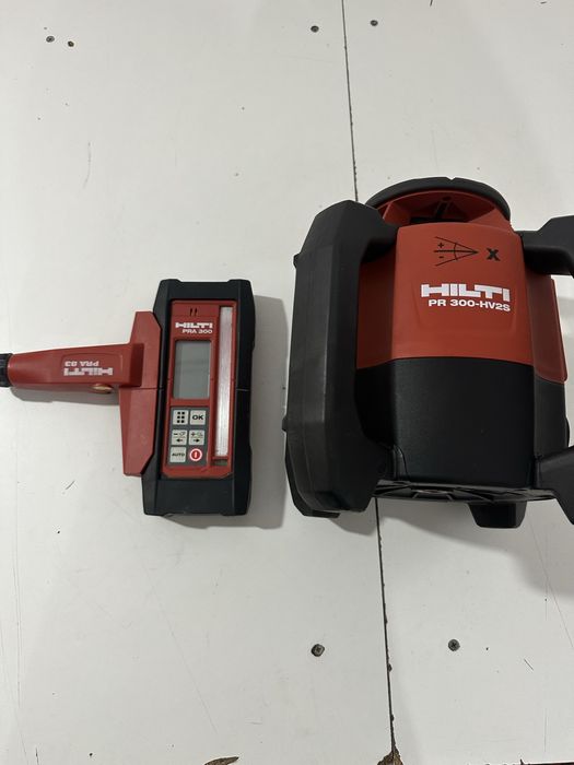Laser Hilti PR 300 nou impecabil