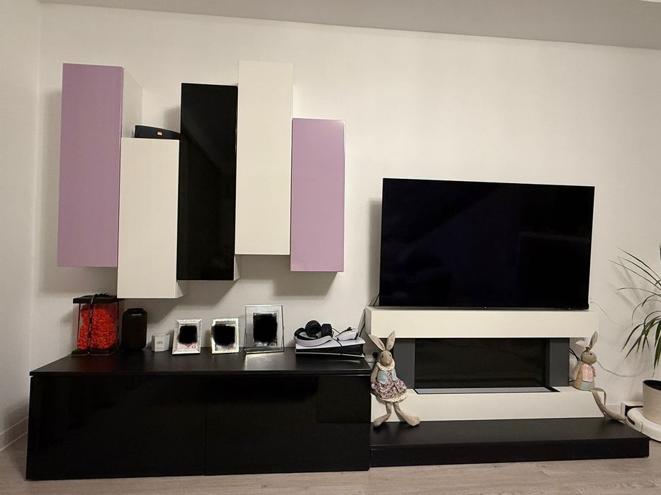 Living full de vânzare (mobilă realizată în Mobexpert)