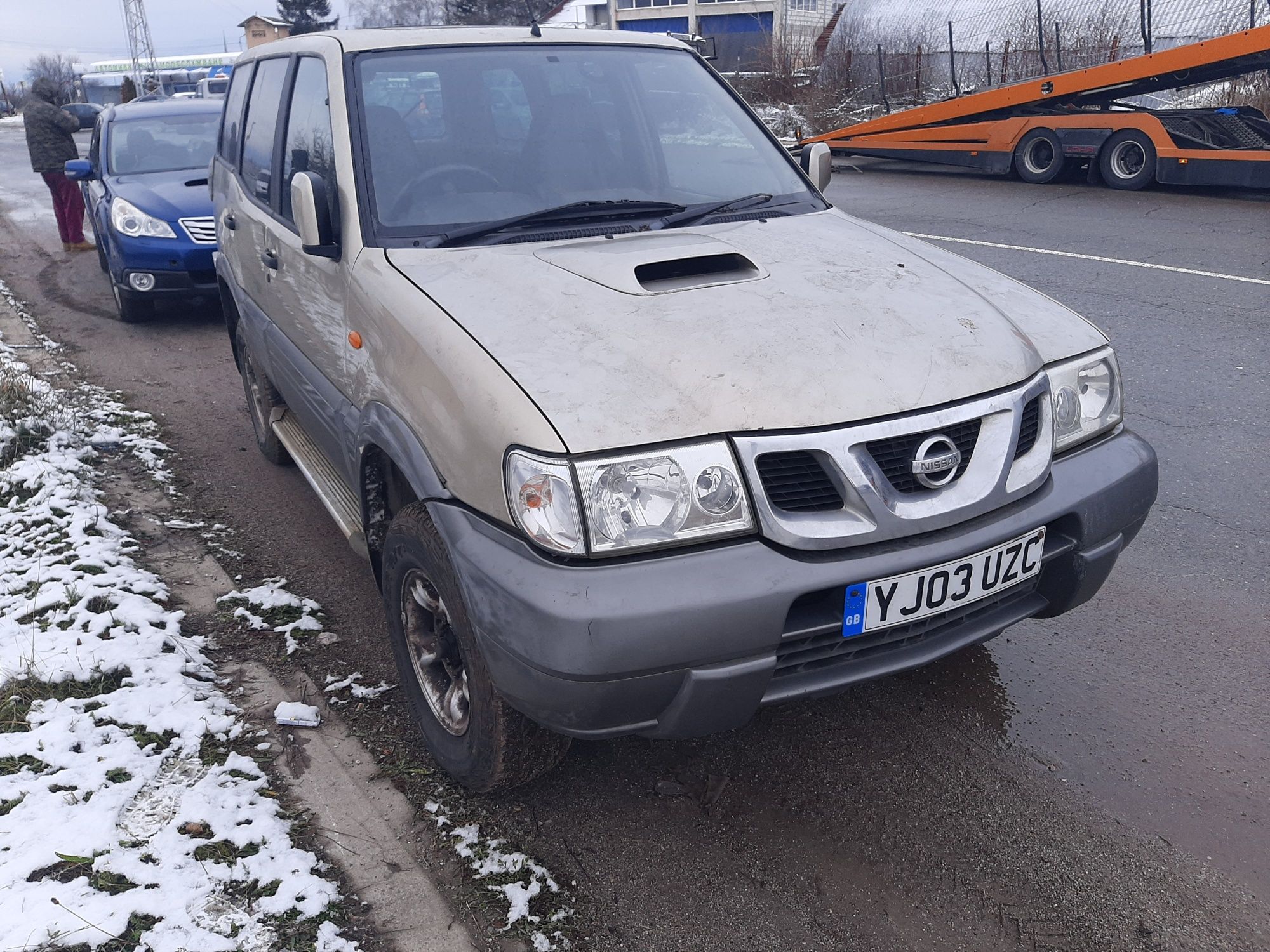 За части Nissan Terrano 3000 кубика TDI автоматик 2004 година