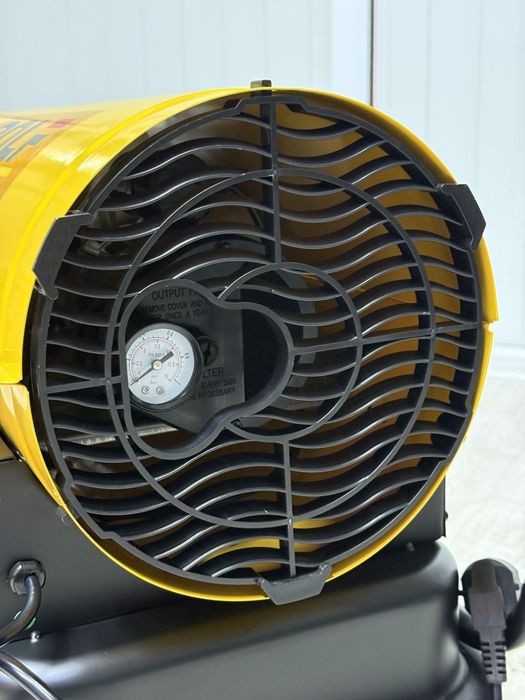 Дизельная тепловая пушка ROLF TOP-DG30 30кВт 220Вт из Первых рук