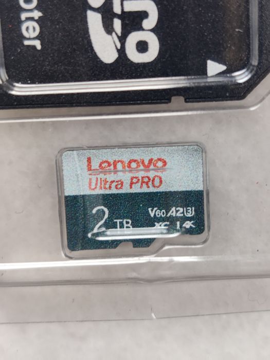 Vand Micro SD 2TB neutilizat