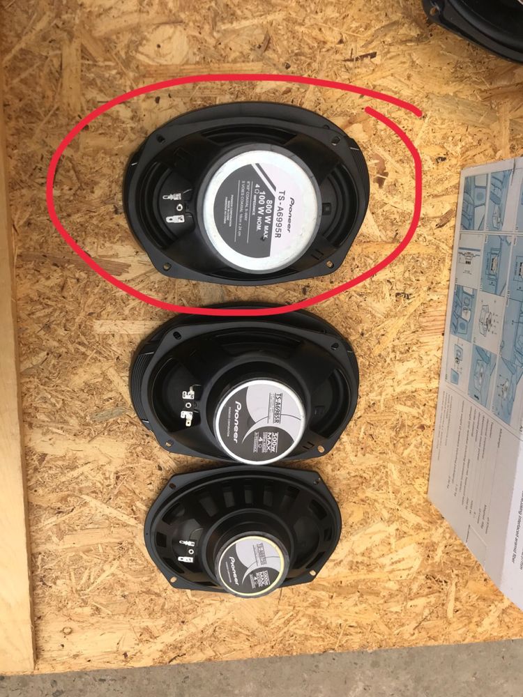 Pioneer 800w 2ta kalonka kata 11sm Magnitli yangi madel pishalkali new