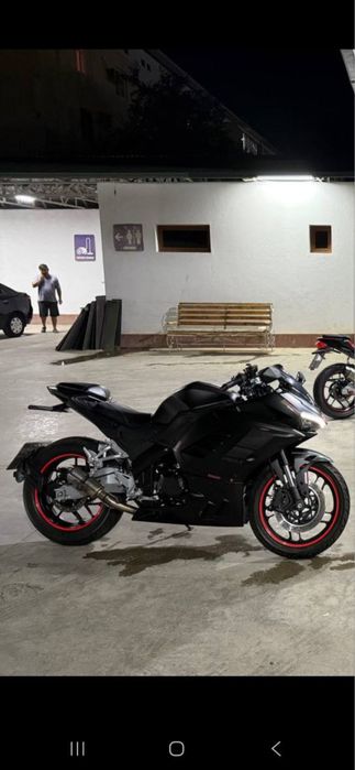 Dugatti 400 cc. 2500$