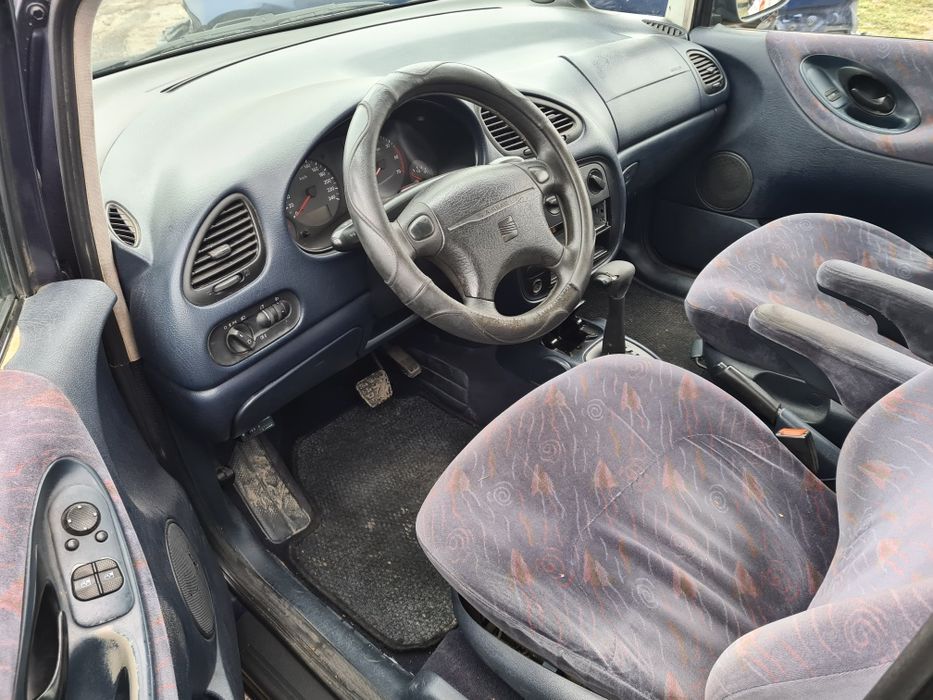 Сеат Алхамбра 2.0,к.б,115,к.с, бензин на части.