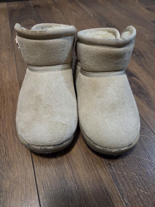 Cizme Ugg/ apreski caldurosi , marime 26