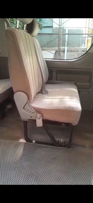 Чехол на Toyota Hiace