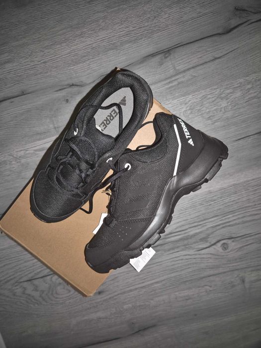 Ghete hiker Terrex dama nr 35,5 noi recomand pt 36