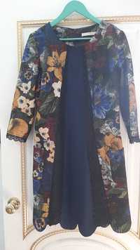 Красивое темно-синее с цветочным принтом платье-туника 46-48 размера
