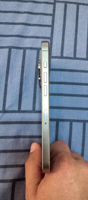 Iphone 15 pro 256gb в идеальном состоянии!