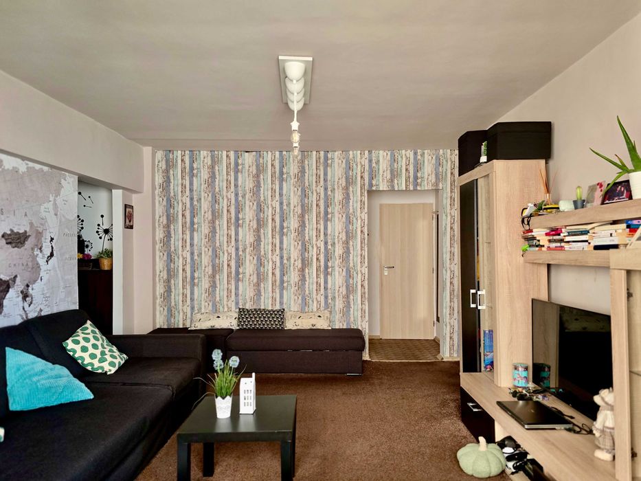 Apartamente de vânzare cu 3 camere: Micalaca, Arad