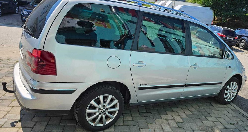 Vand Volkswagen Sharan 4x4    1.9 Tdi~116 Cp 7 Locuri