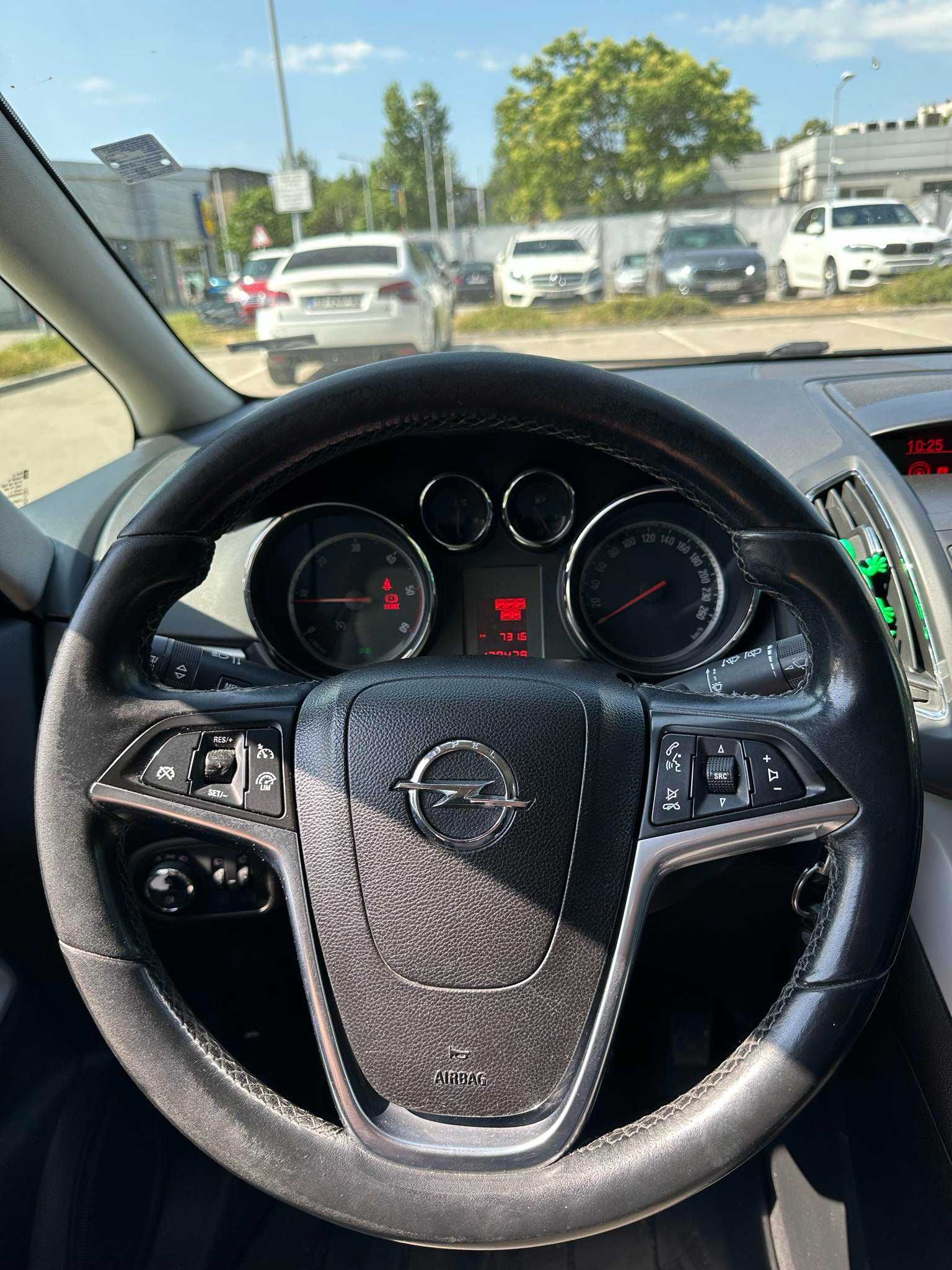 Opel Zafira Tourer 2.0 CDTI