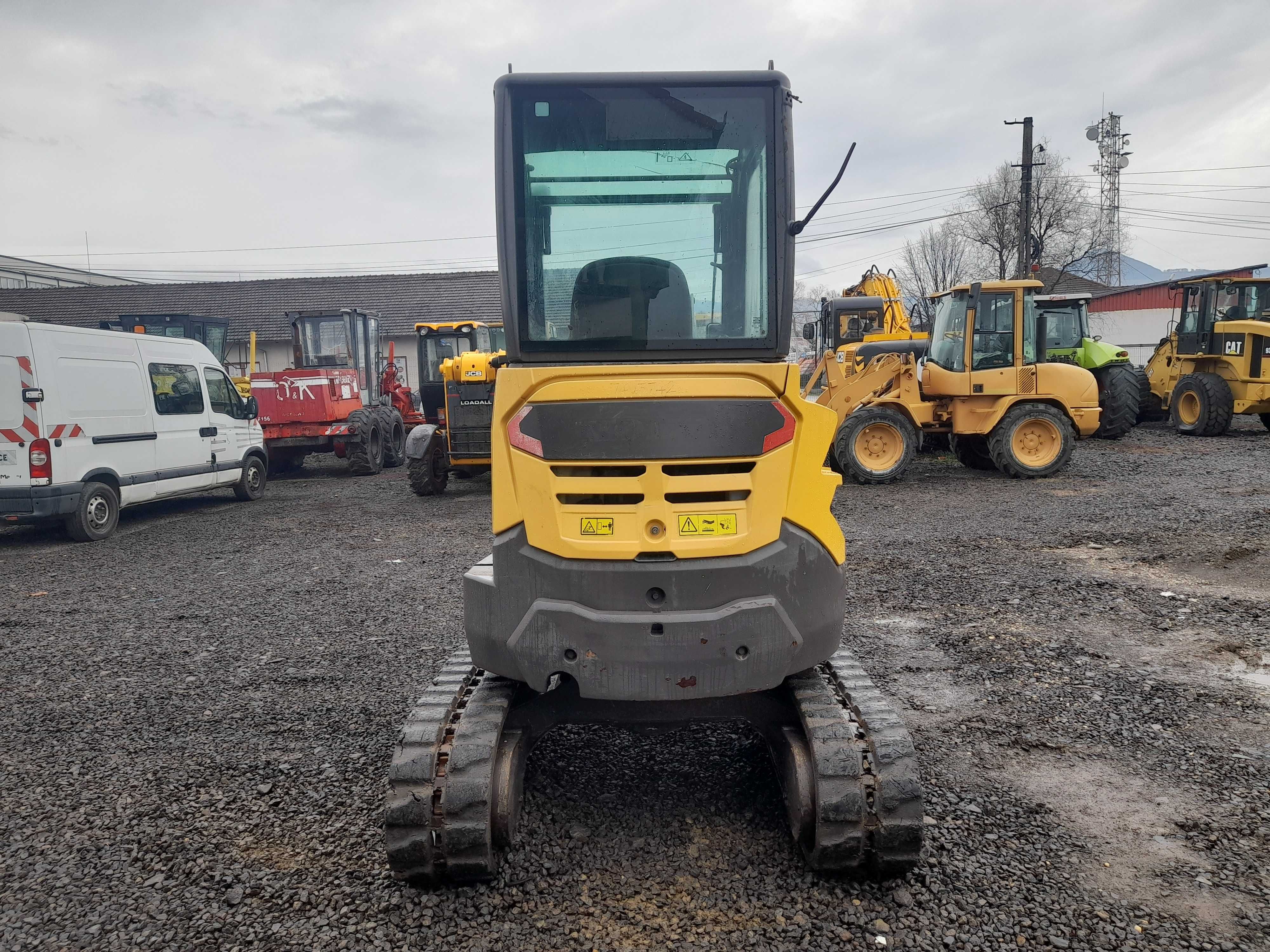 Miniexcavator Volvo ECR25D ,   2015