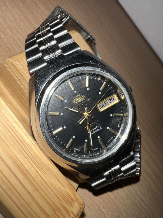 Часовник Orient crystal triple gold star