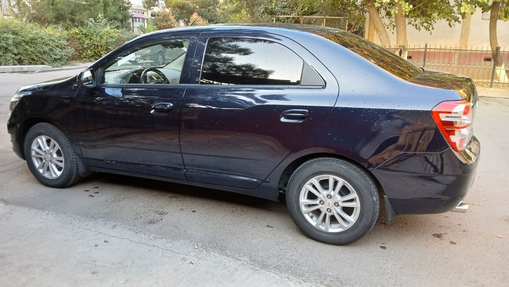 Продаётся Кобальт автомат.