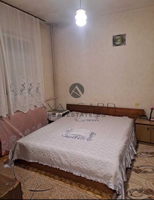 Продава се Тристаен апартамент в Пловдив, Тракия - 86 кв.м за 1512 €/кв.м - Снимка #4