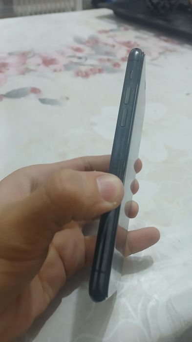 Iphone 11 Pro (srochno)