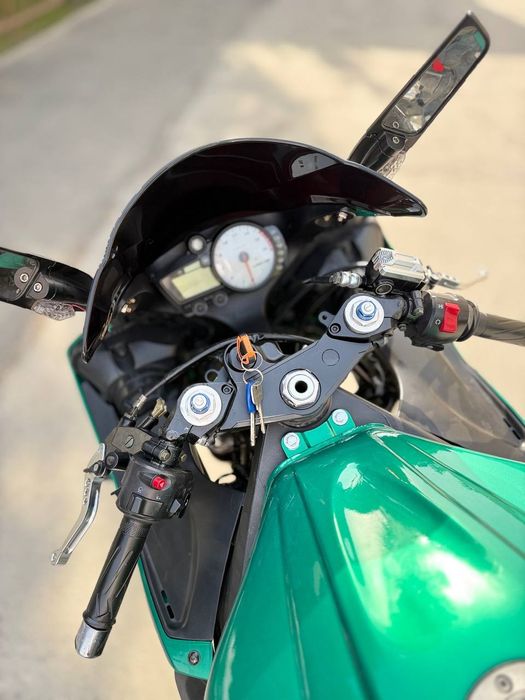 Yamaha r6 600cc ideal