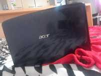 Vand laptop acer aspire sau  schimb cu o lanseta de feeder