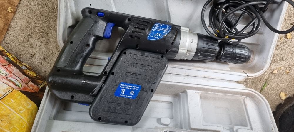 Filetanta bormasina 30v Masina de insurubat si gauri cu suruburi copil