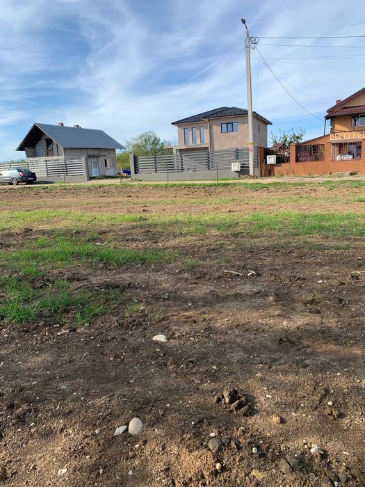 Teren Bradu - Toate utilitățile