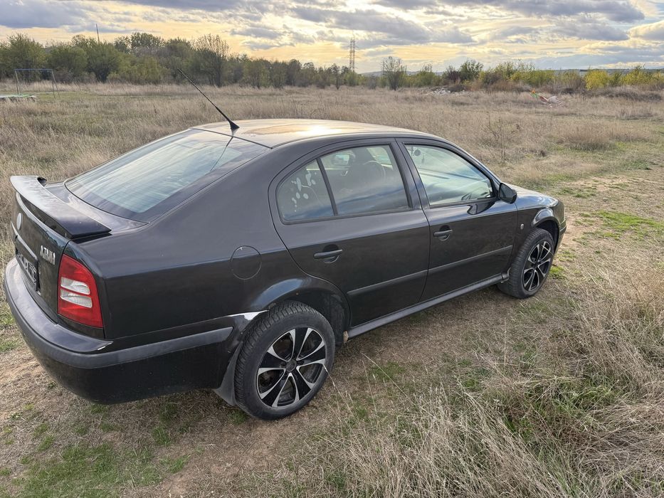 Skoda Octavia 1