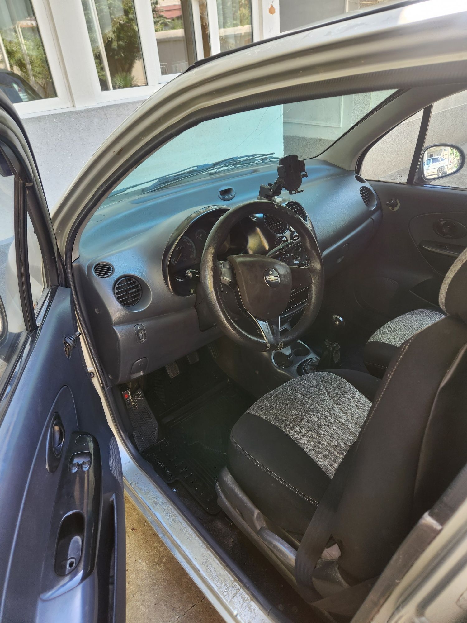 Matiz arendaga beramiz