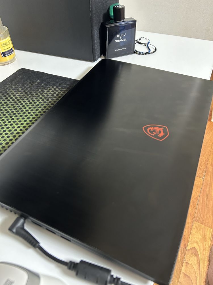 Laptop MSI MS-17F3