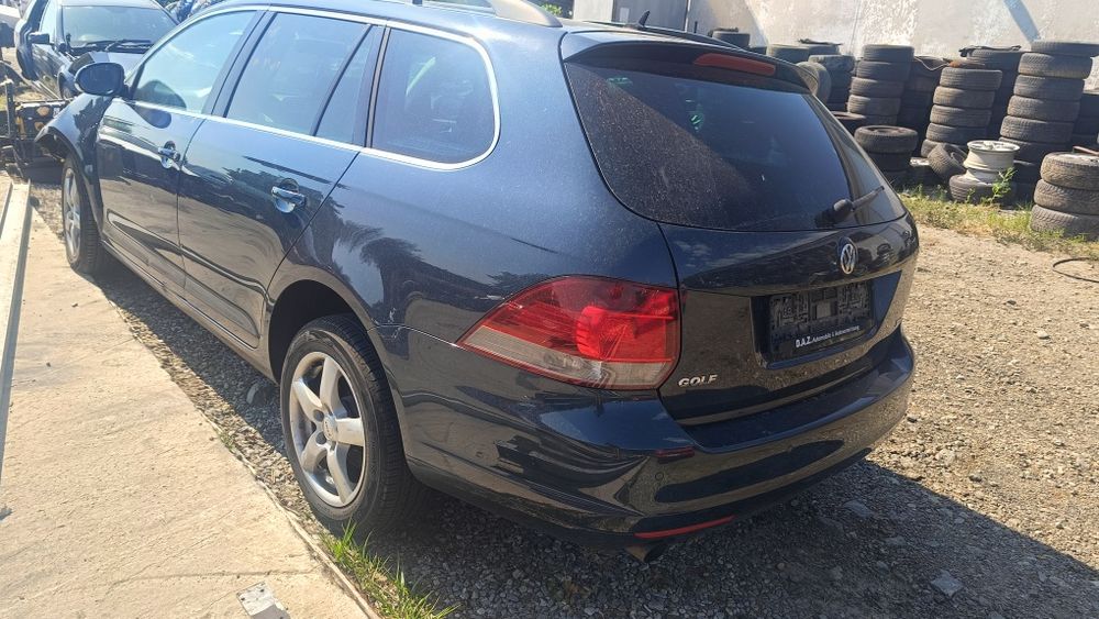 Piese motor injectoare turbo volan scaune ușa haion bara egr golf 6