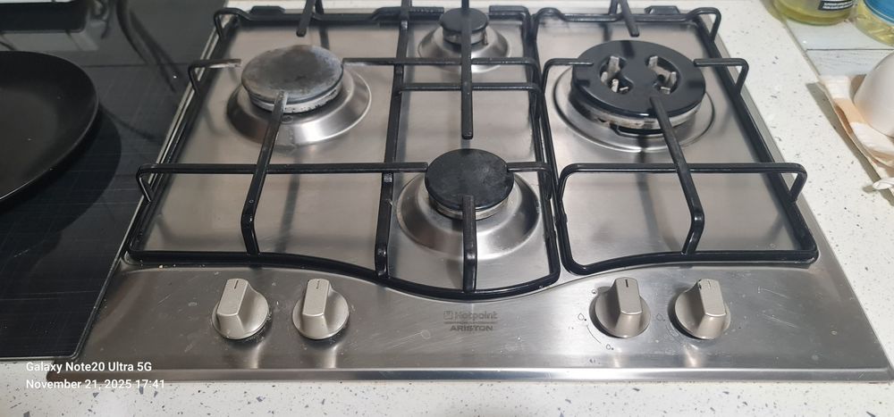 Cuptor electri si gaz Hotpoint + Plita gaz Hotpoint (doar azi)