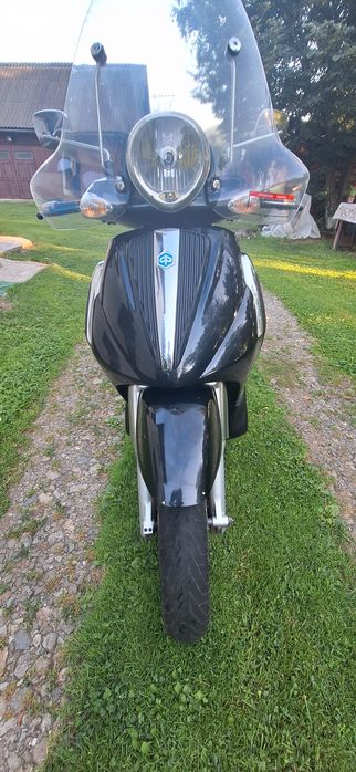 Piaggio Beverly Tourer 400 cc